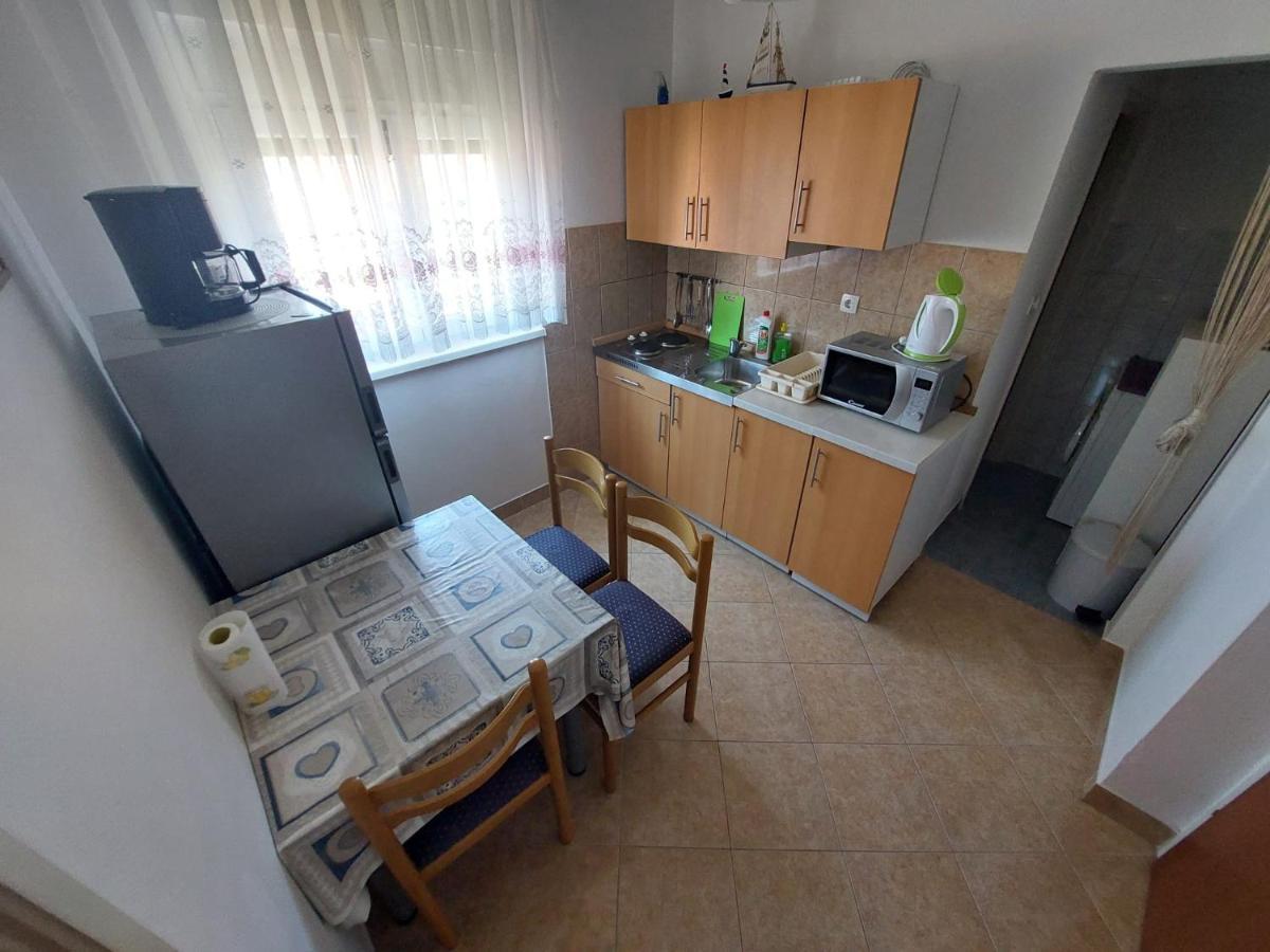 קאפריה Apartmani Vukovic מראה חיצוני תמונה
